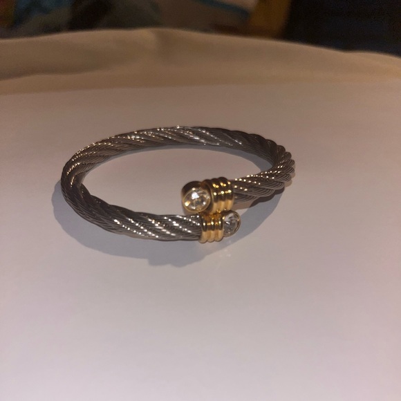 Twisted Silver Bracelet - Picture 1 of 2